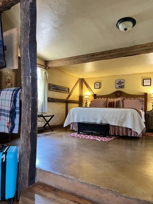 Barons CreekSide by null