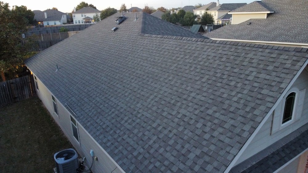 Slide of ROAM Roof & Solar