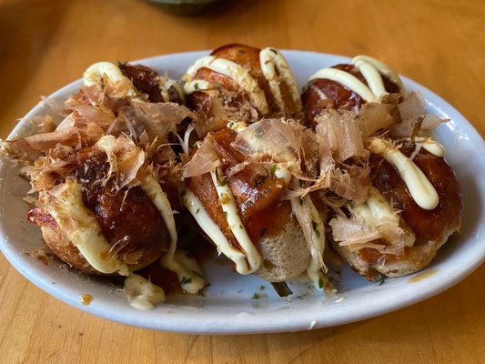 Manpuku Modern Japanese Eatery by null