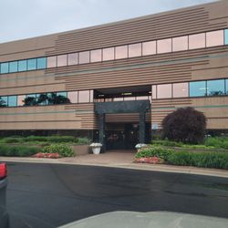 Metro Vein Centers - West Bloomfield - Outside of building