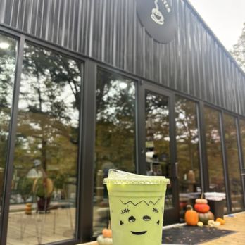 Café Pilates - Caramel Apple Matcha - Cafes Near Me - Mentone, Alabama