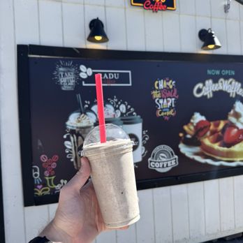 Radu Coffee Shop - Cookies and Cream Shake - Waffles Near Me - Island Park, Idaho