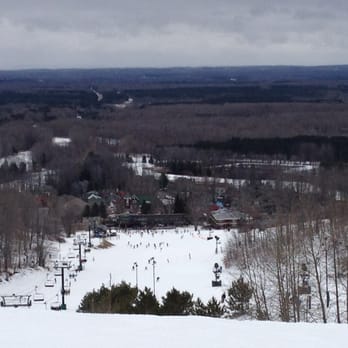 Crystal Mountain - The view down from one of the slopes - Hotels Near Me - Thompsonville, Michigan Crystal Mountain - The view down from one of the slopes - Hotels Near Me - Thompsonville, Michigan