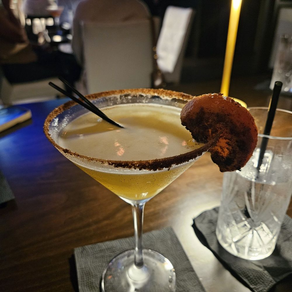 Mango martini