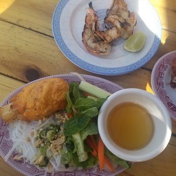 Short Round - Sugarcane shrimp and grilled prawns - Vietnamese Near Me - Portland, Oregon Short Round - Sugarcane shrimp and grilled prawns - Vietnamese Near Me - Portland, Oregon