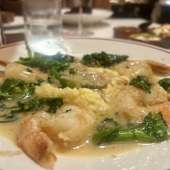 Piatti - Shrimp scampi with Parmesan polenta and broccolini- not my favorite - Italian Near Me - Laguna Beach, California Piatti - Shrimp scampi with Parmesan polenta and broccolini- not my favorite - Italian Near Me - Laguna Beach, California