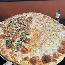 Bobarino's Pizzeria - Pizza