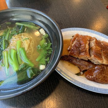 Sandy's Cafe - Roast duck noodle in soup - Cantonese Near Me - Honolulu, Hawaii