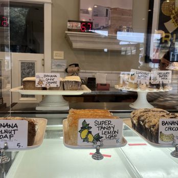 Icing on the Cake - Look at it - Bakeries Near Me - Los Gatos, California Icing on the Cake - Look at it - Bakeries Near Me - Los Gatos, California