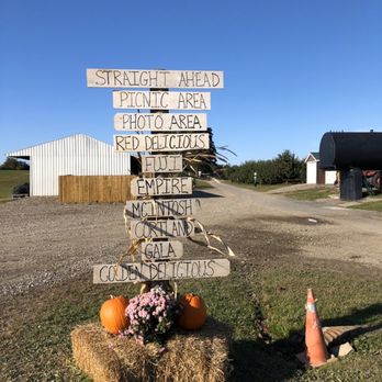 Windy Hill Orchard - So much to do! - Farmers Market Near Me - Castleton-on-Hudson, New York
