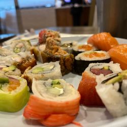 Mizumi Buffet & Sushi - Sushi