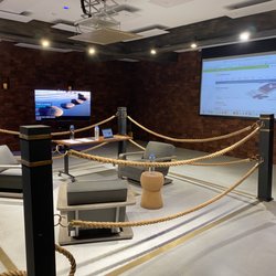 Meeting area in large conference room - The Ring.