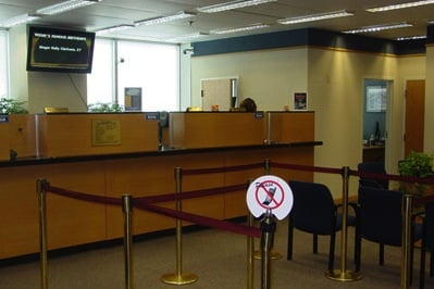 NAVY FEDERAL CREDIT UNION - Updated December 2024 - 13 Photos - 1240 E