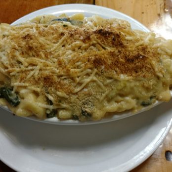 The Mac House - Spinach and artichoke creamy goodness - American Near Me - Wake Forest, North Carolina The Mac House - Spinach and artichoke creamy goodness - American Near Me - Wake Forest, North Carolina