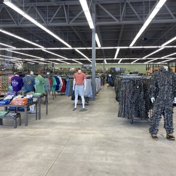 Bowie Outfitters - Hunting & Fishing Supplies Near Me - Lake Charles, Louisiana