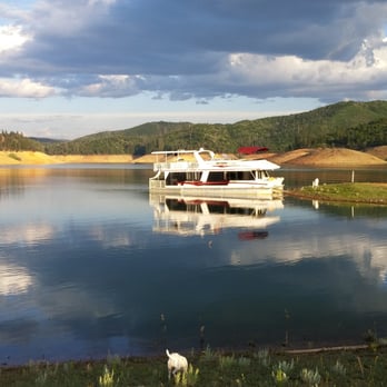 Jones Valley Resort - Wow, absolutely stunning scenery as you cruise the lake - Boating Near Me - Redding, California