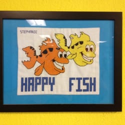 Happy Fish Swim School - Happy fish!