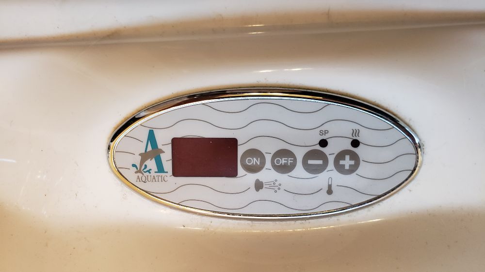 Slide of Aquatic Tech