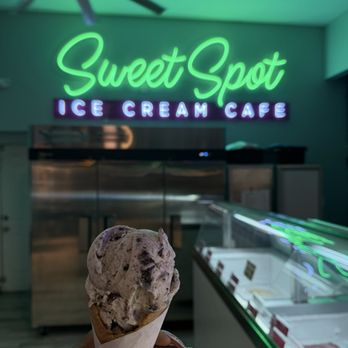 Sweet Spot Ice Cream Cafe - Desserts Near Me - Richmond, Virginia