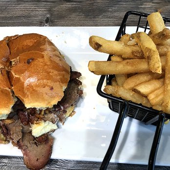 Antica Pizza - Brisket Sandwich - Desserts Near Me - Warrington, Pennsylvania Antica Pizza - Brisket Sandwich - Desserts Near Me - Warrington, Pennsylvania