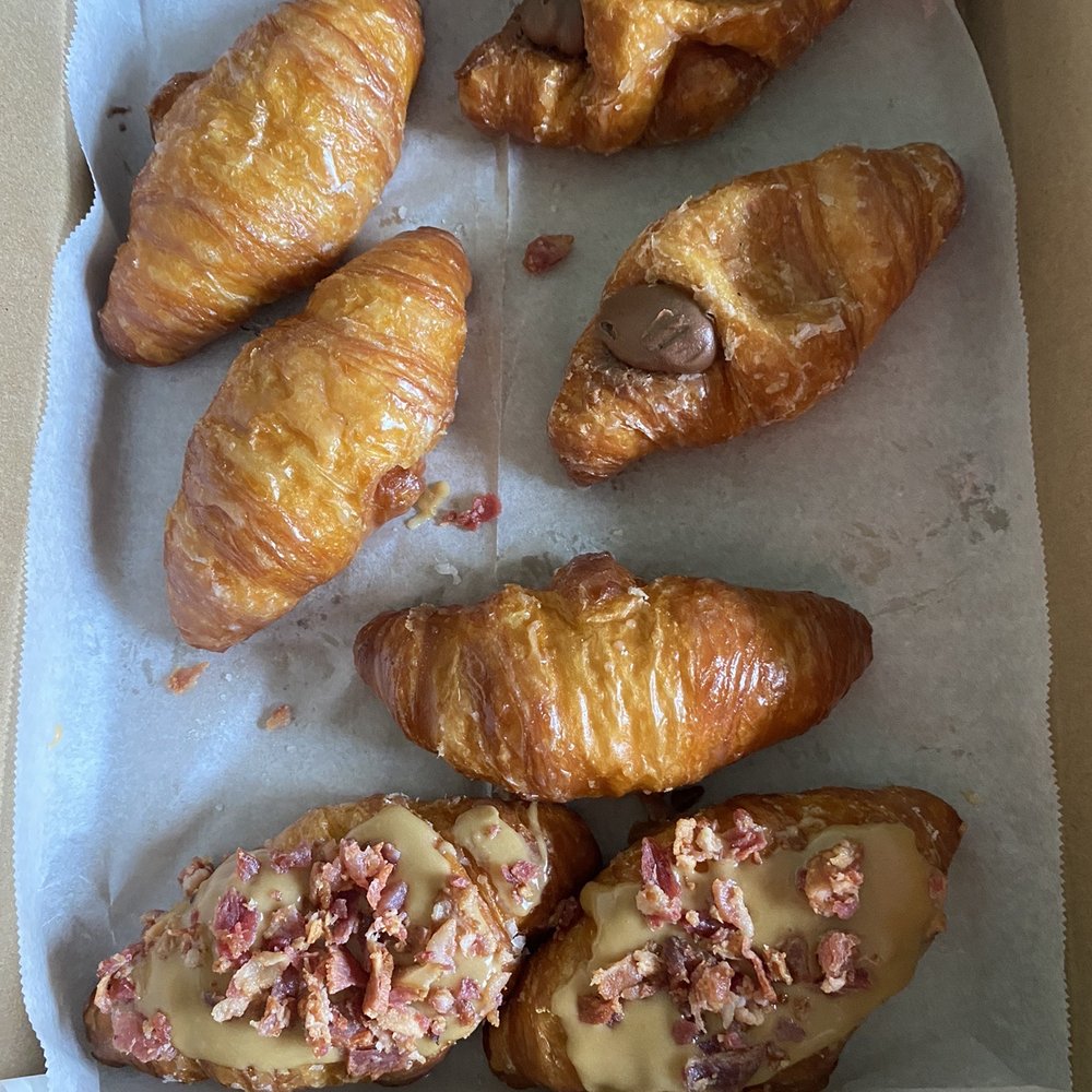Darel's Bakery & Sweets - Glazed, maple bacon, and chocolate filled - Bakeries Near Me - Jacksonville, North Carolina Darel's Bakery & Sweets - Glazed, maple bacon, and chocolate filled - Bakeries Near Me - Jacksonville, North Carolina