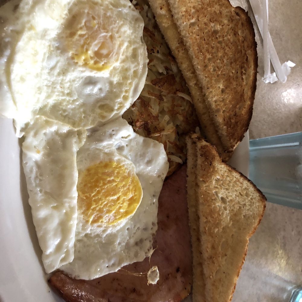Dakota Farms - Eggs toast has browns and ham - New American Near Me - Rugby, North Dakota Dakota Farms - Eggs toast has browns and ham - New American Near Me - Rugby, North Dakota