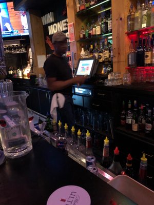 Madison Pub by null