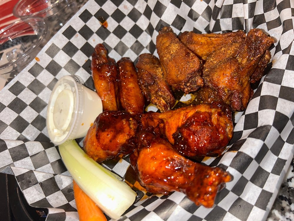 BITTER END Updated June 2024 61 Photos & 67 Reviews 2826 Elm St, Dallas, Texas Salad