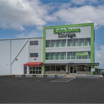 Extra Space Storage - Alternate Beauty Image - Extra Space Storage at 1835 Washington Blvd, Baltimore, MD 21230 - Self Storage Near Me - Baltimore, Maryland Extra Space Storage - Alternate Beauty Image - Extra Space Storage at 1835 Washington Blvd, Baltimore, MD 21230 - Self Storage Near Me - Baltimore, Maryland