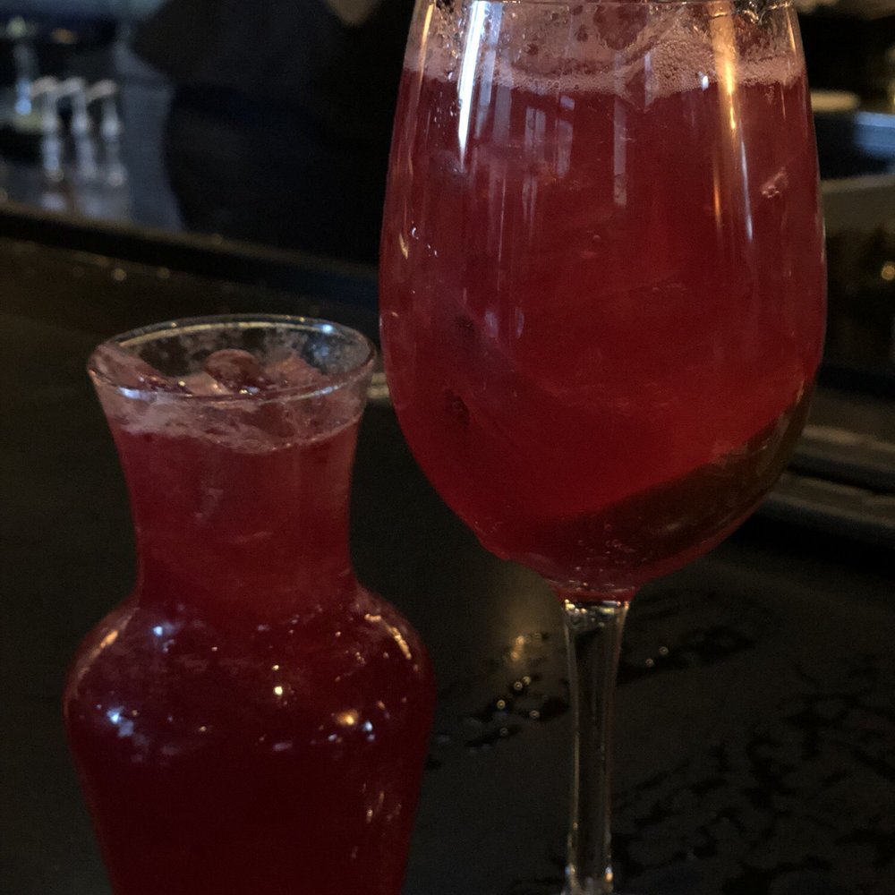 Houlihan's - Bars Near Me - Lee's Summit, Missouri