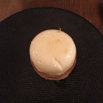 Les Artizans - Lemon tart - Patisserie/Cake Shop Near Me - Paris, 75 Les Artizans - Lemon tart - Patisserie/Cake Shop Near Me - Paris, 75