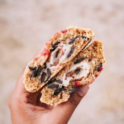 The Maui Cookie Lady - BANANA SPLIT