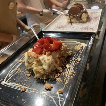 Mr. 100 Tiramisù - Tiramisù - Desserts Near Me - Rome, RM
