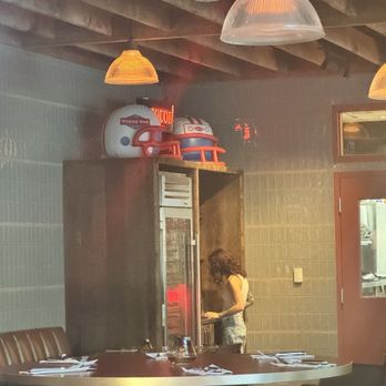 LOCAL Public Eatery Henderson - Pubs Near Me - Dallas, Texas LOCAL Public Eatery Henderson - Pubs Near Me - Dallas, Texas