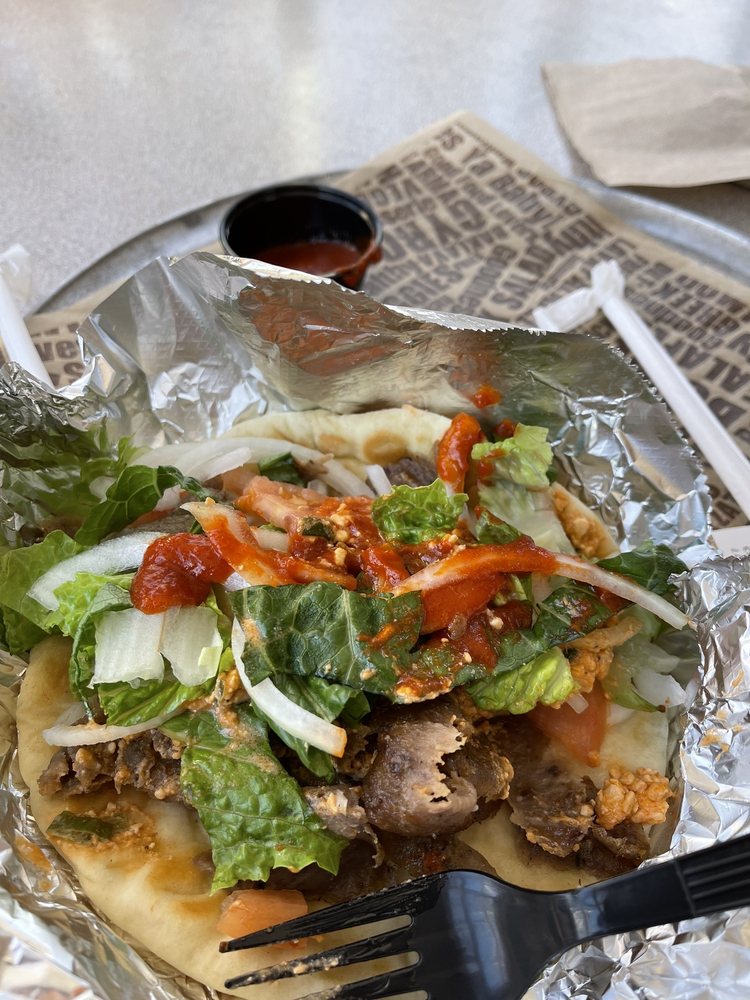 Dino's Mediterranean Fresh