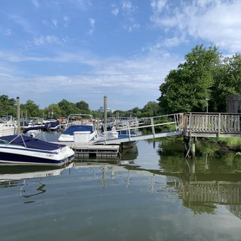 Columbia Island Marina - Marinas Near Me - Arlington, Virginia Columbia Island Marina - Marinas Near Me - Arlington, Virginia