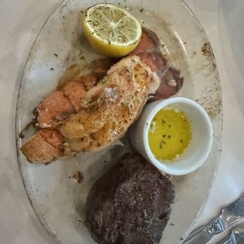 Ruth's Chris Steak House - Delicious steak and lobster oh my! - Steakhouses Near Me - Pasadena, California Ruth's Chris Steak House - Delicious steak and lobster oh my! - Steakhouses Near Me - Pasadena, California