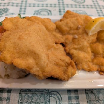 Karl Kolariks Schweizerhaus - Lackluster wiener schnitzel. Not crispy. - Gastropubs Near Me - Vienna, 9 Karl Kolariks Schweizerhaus - Lackluster wiener schnitzel. Not crispy. - Gastropubs Near Me - Vienna, 9