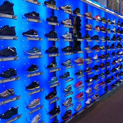DICK'S Sporting Goods