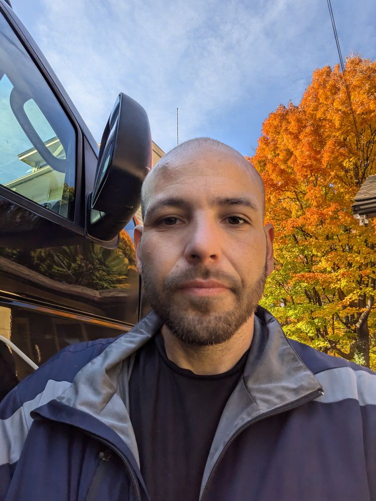 Slide of Rusty's Discount Sellout