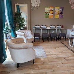 Iris Nails & Spa