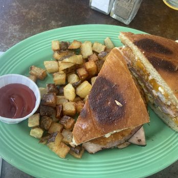 The Golden Bear - Breakfast Sando! - Bars Near Me - Sacramento, California The Golden Bear - Breakfast Sando! - Bars Near Me - Sacramento, California