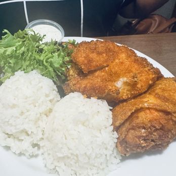 Zippy's Kapolei - Chicken Trio plate. - Diners Near Me - Kapolei, Hawaii Zippy's Kapolei - Chicken Trio plate. - Diners Near Me - Kapolei, Hawaii