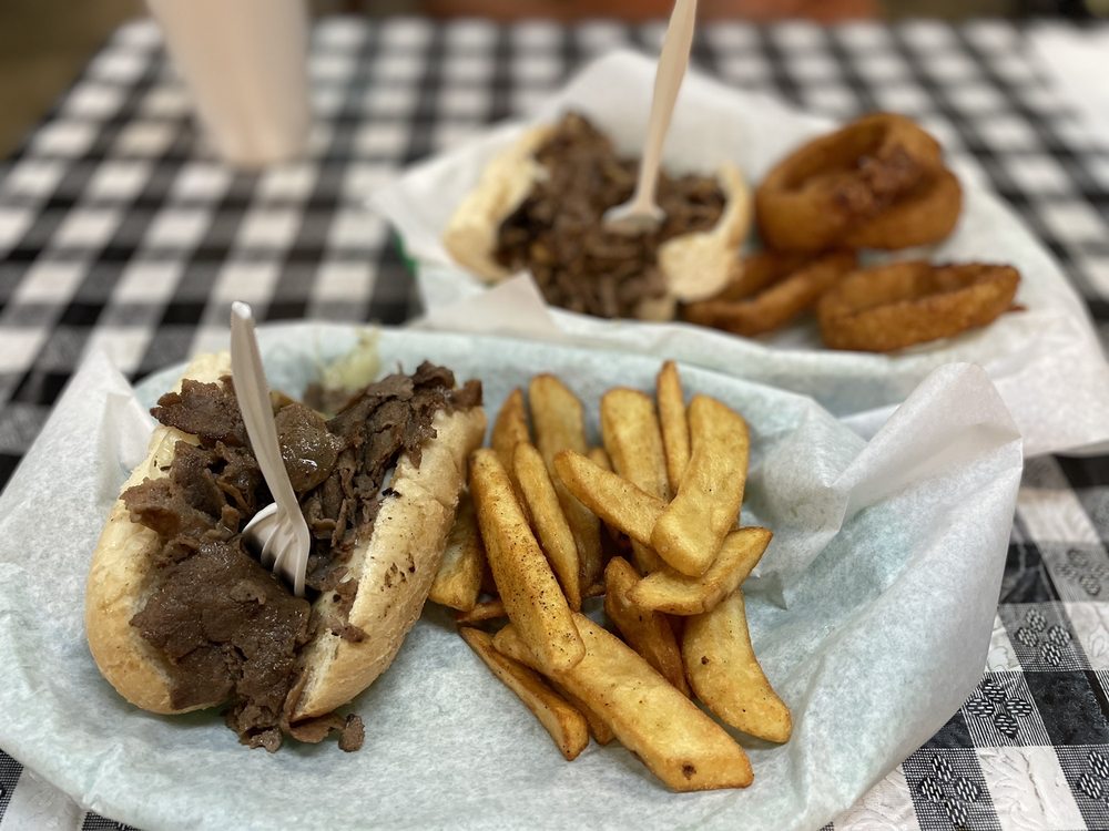 THE BURGER AND PHILLY SHACK Updated May 2024 299 Photos & 516