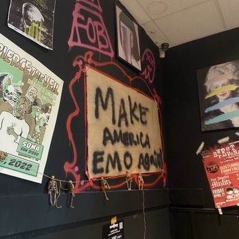 Melted Vinyl Coffee - Coffee & Tea Near Me - Brea, California Melted Vinyl Coffee - Coffee & Tea Near Me - Brea, California
