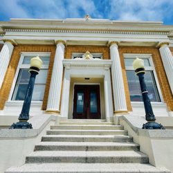 South San Francisco Public Library