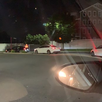Wendy's - A lot of people waiting for almost 1hr - Burgers Near Me - Medford, Massachusetts Wendy's - A lot of people waiting for almost 1hr - Burgers Near Me - Medford, Massachusetts