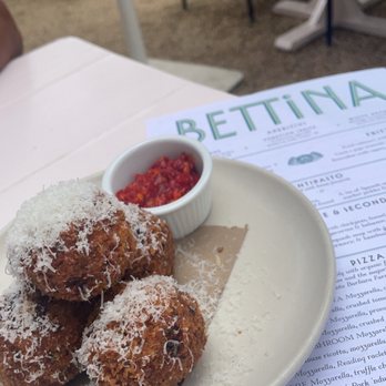 Bettina - Cacio e Pepe arancini balls. Perfectly crisp & captured flavor of cacio e Pepe so well! - Pizza Near Me - Santa Barbara, California Bettina - Cacio e Pepe arancini balls. Perfectly crisp & captured flavor of cacio e Pepe so well! - Pizza Near Me - Santa Barbara, California