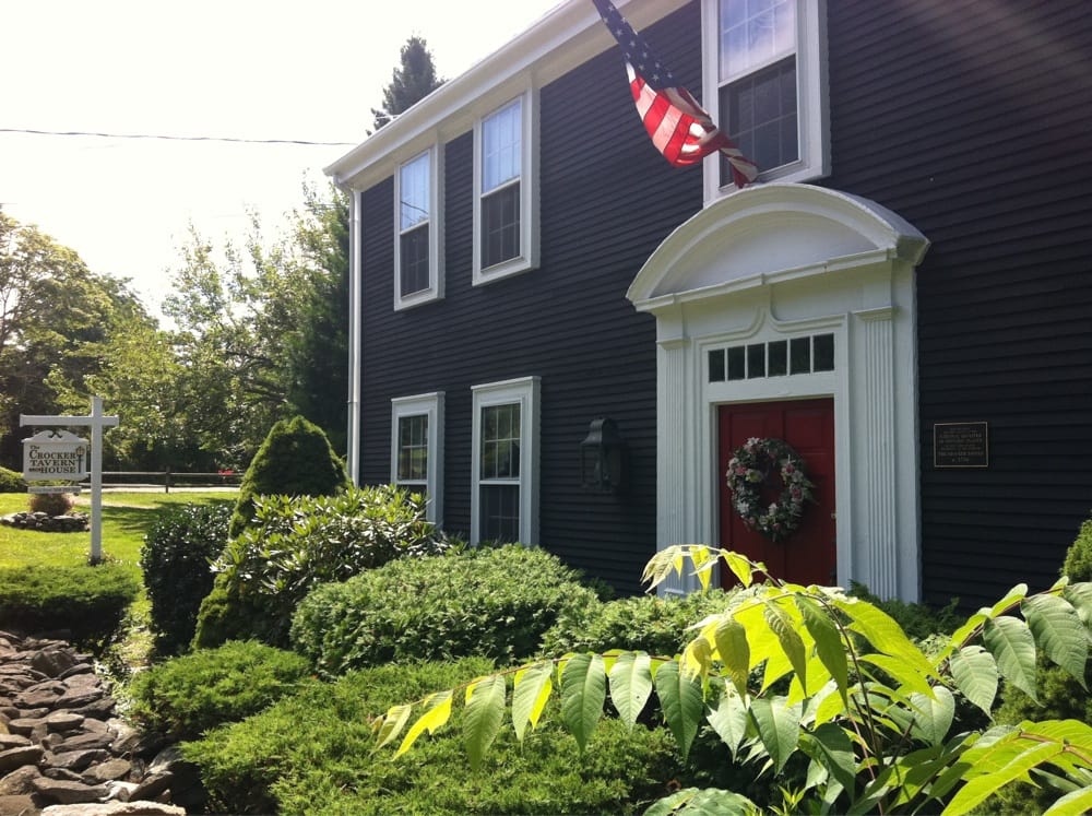 THE CROCKER TAVERN HOUSE 3095 Main St, Barnstable, Massachusetts