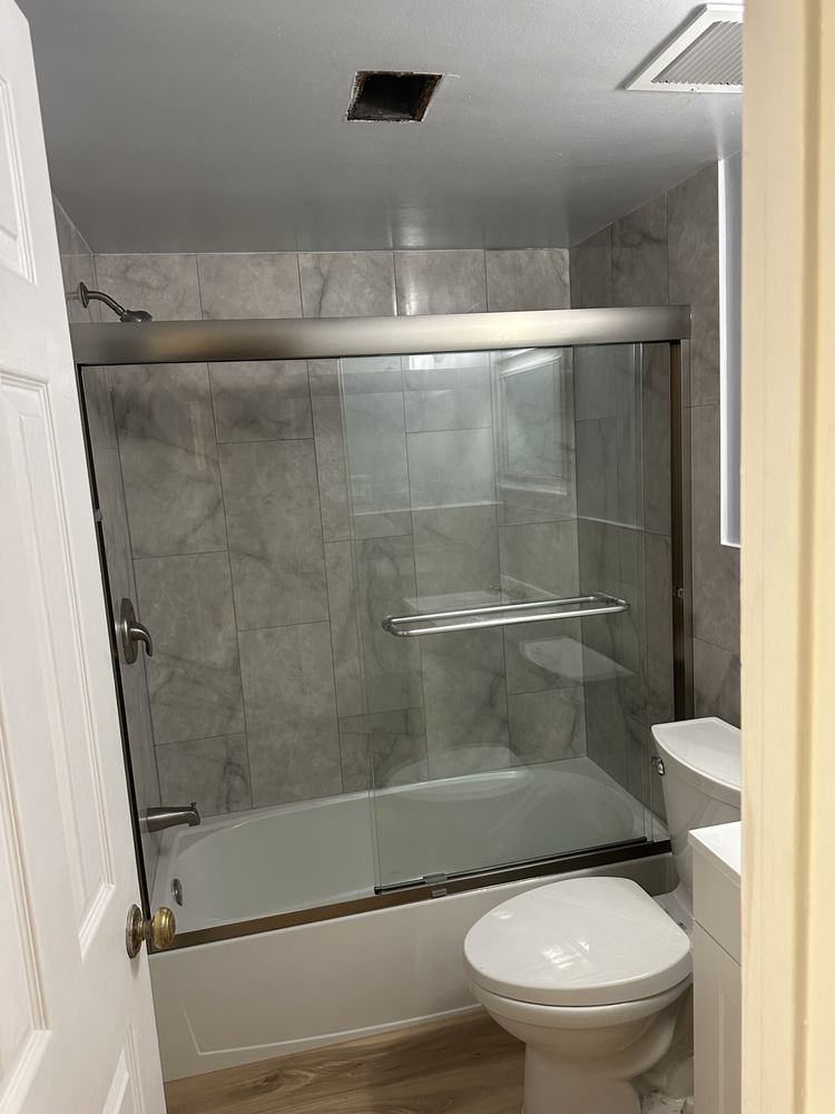 Slide of Bui Construction